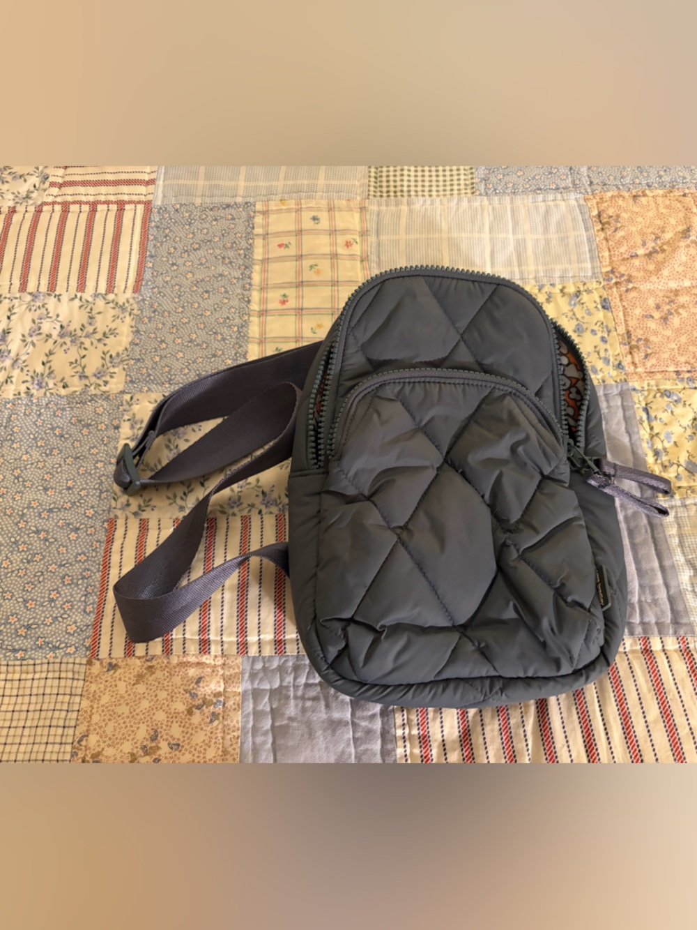 Vera Bradley Featherweight Lorman Sling Bag